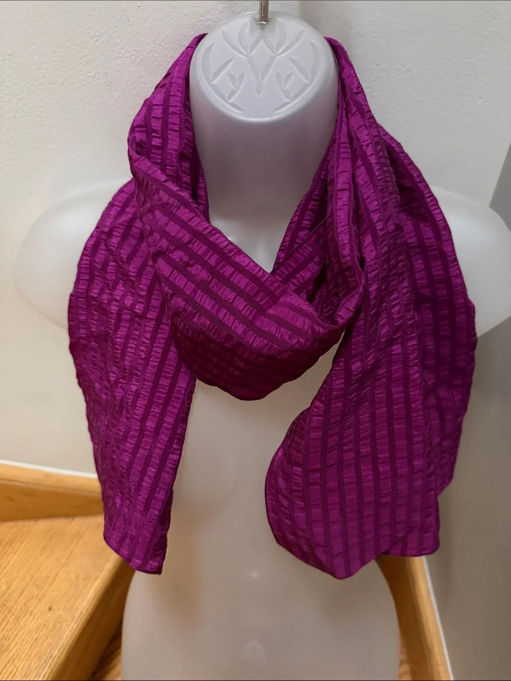 VTG Geoffrey Beene Magenta Silk Wool Crinkle Striped Scarf Made In France